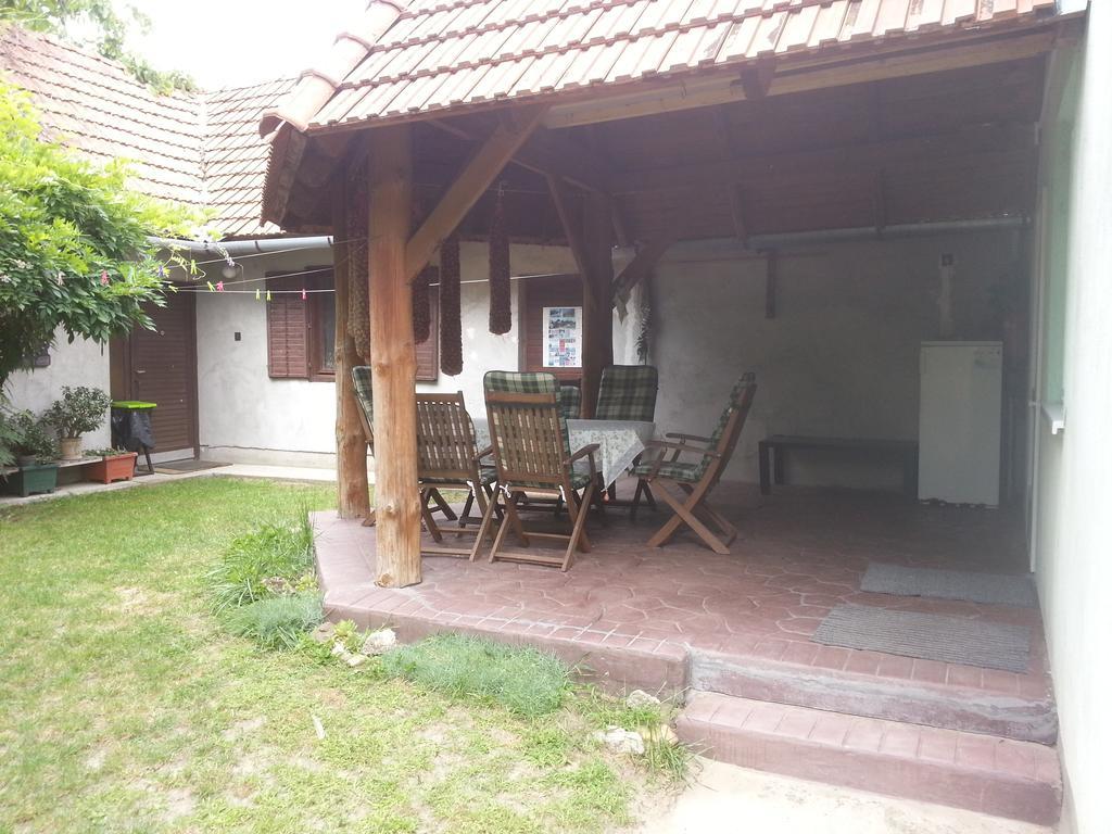 Villa Gyula-Tanya Vendeghaz Csongrád Exterior foto
